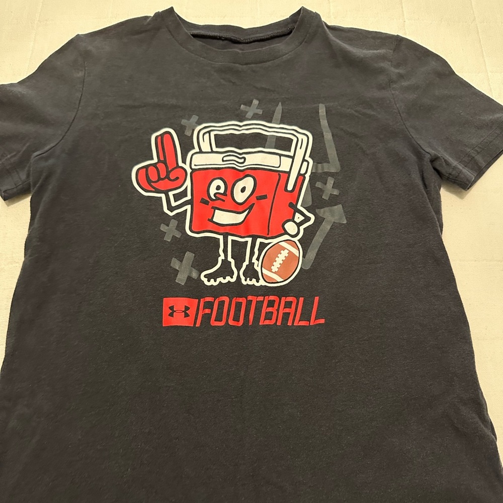 Boy’s Under Armour Athletic Shirt
